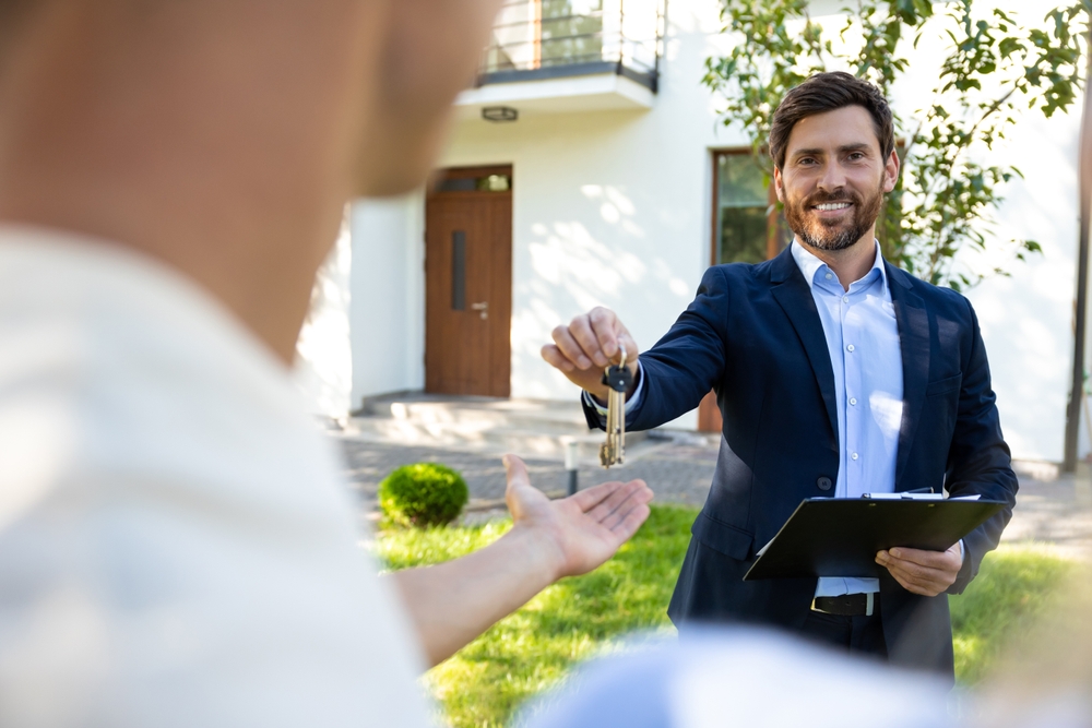 shutterstock 2653140933 1